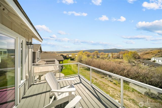 9464 Yakima Lane NW, Quincy, WA 98848