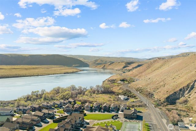 9464 Yakima Lane NW, Quincy, WA 98848