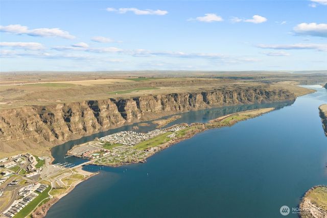 9464 Yakima Lane NW, Quincy, WA 98848