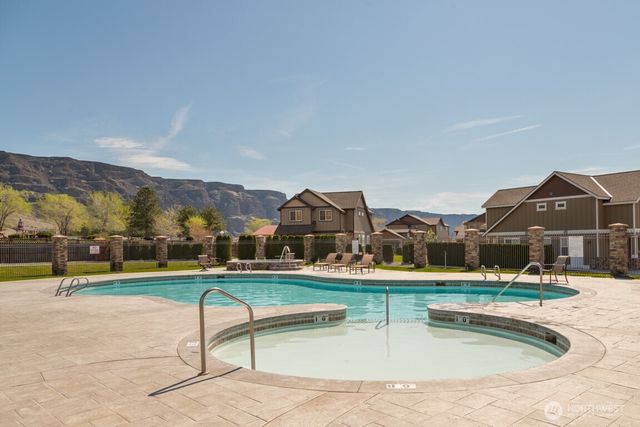 9464 Yakima Lane NW, Quincy, WA 98848