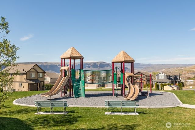 9464 Yakima Lane NW, Quincy, WA 98848