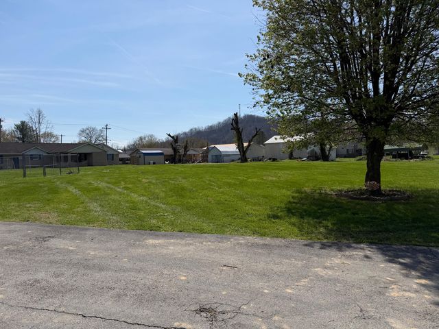 1010 N Main Street, Barbourville, KY 40906