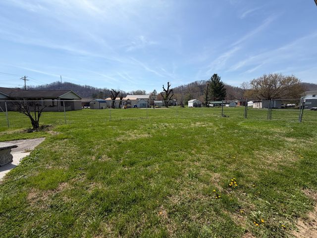 1010 N Main Street, Barbourville, KY 40906