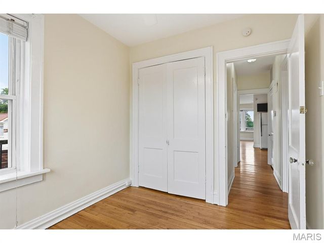 7012 Forsyth Boulevard 3W, University City, MO 63105