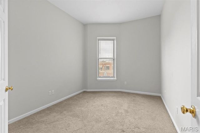 4256 Maryland 3E, St Louis, MO 63108
