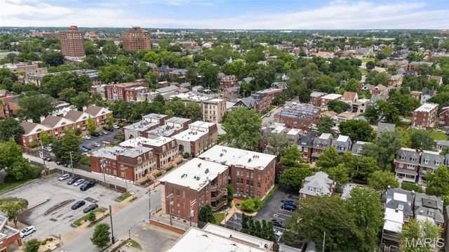 4256 Maryland 3E, St Louis, MO 63108
