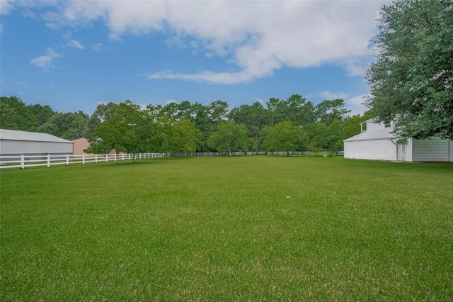 22102 Timber Ridge Drive, Magnolia, TX 77355
