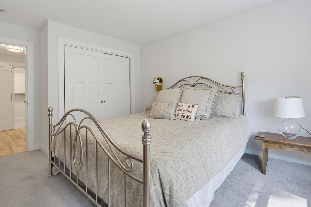 Image 23 of property listing at 24 Sage Drive # 13, Hampton, NH 03842