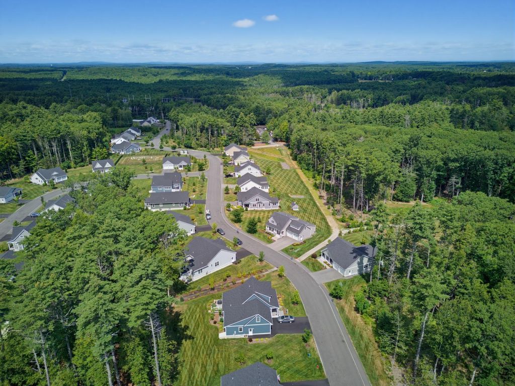 Image 41 of property listing at 24 Sage Drive # 13, Hampton, NH 03842