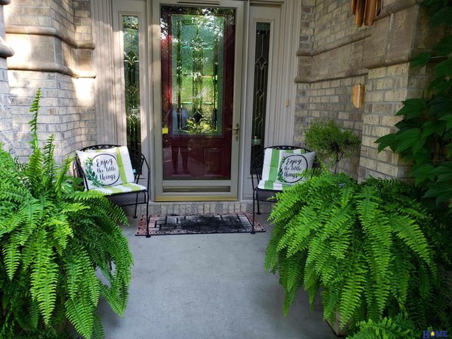 9214 Pioneer Court, Lincoln, NE 68520