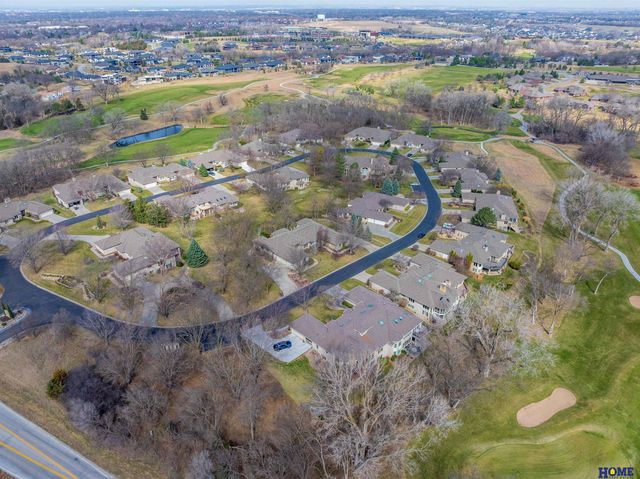 9214 Pioneer Court, Lincoln, NE 68520