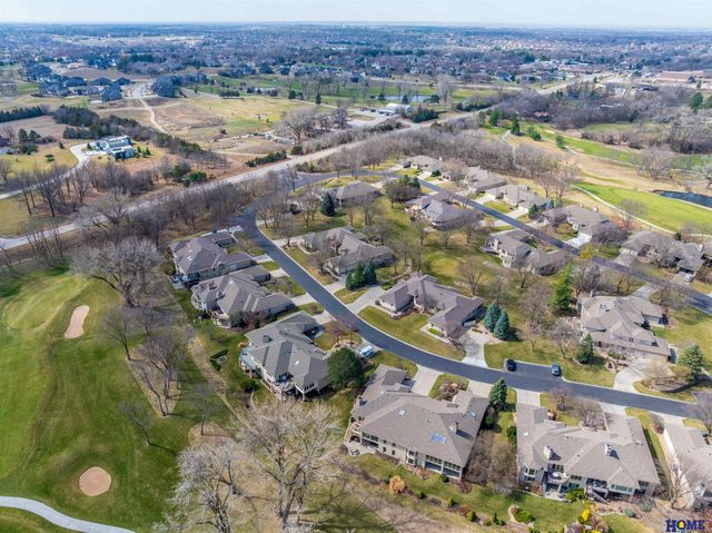 9214 Pioneer Court, Lincoln, NE 68520