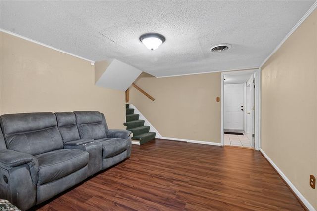 652 Aragona BLVD, Virginia Beach, VA 23462