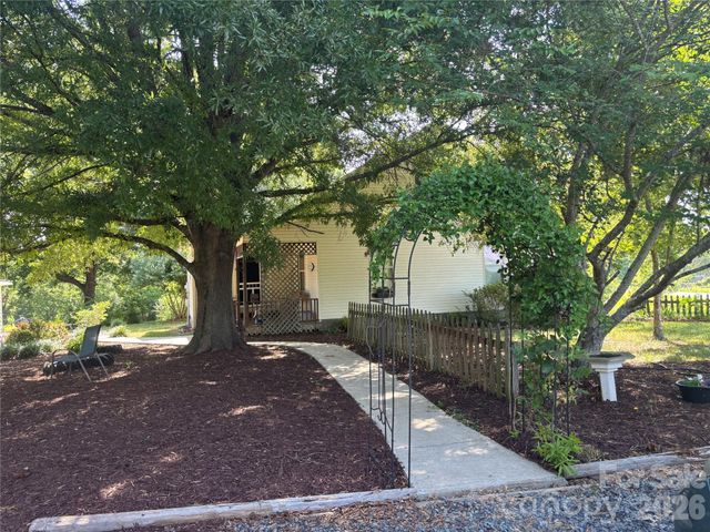 12435 Philadelphia Church Road, Stanfield, NC 28163