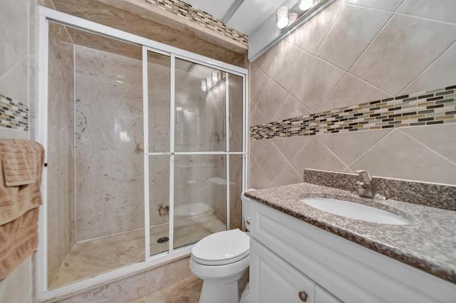 4083 SE Centerboard Lane 3-a, Stuart, FL 34997
