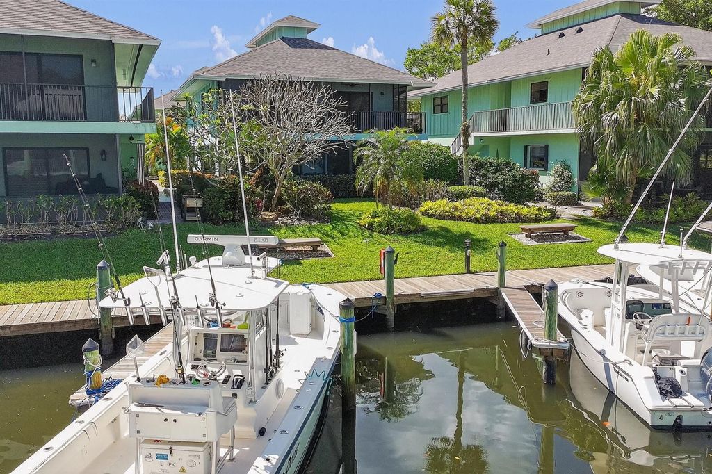 4083 SE Centerboard Lane 3-a, Stuart, FL 34997