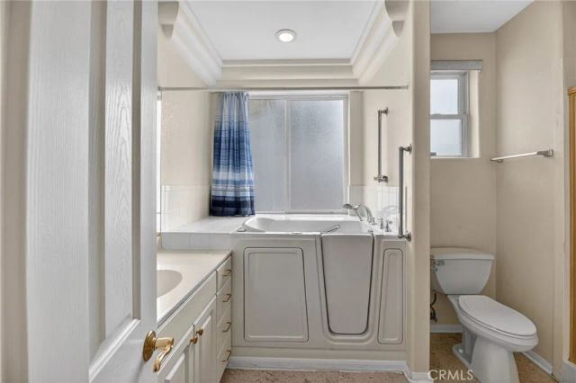 29886 Bahia Drive, Canyon Lake, CA 92587