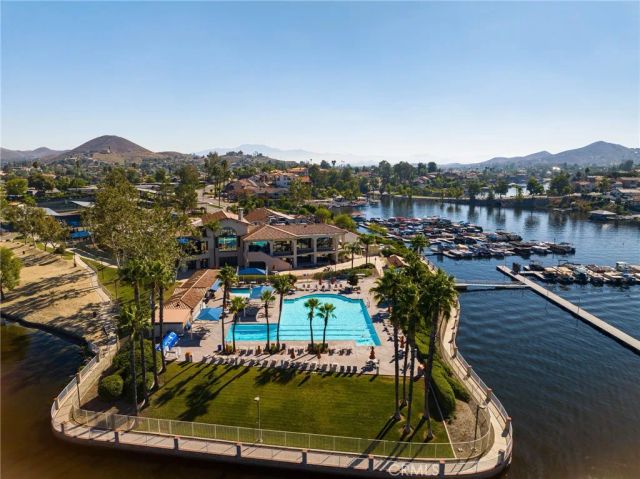 29886 Bahia Drive, Canyon Lake, CA 92587