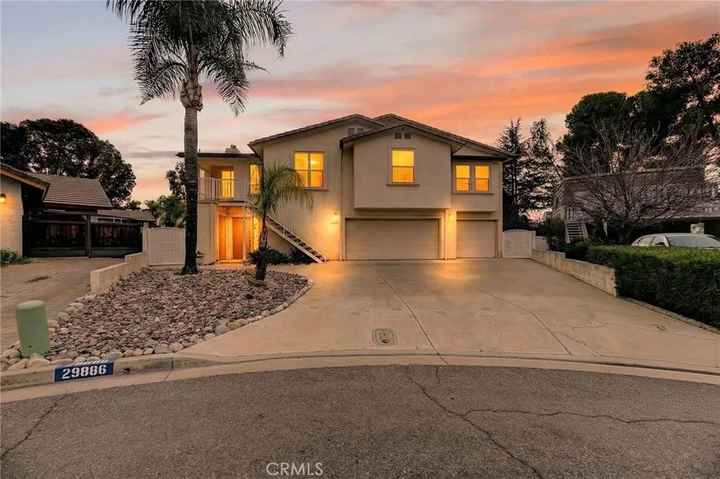 29886 Bahia Drive, Canyon Lake, CA 92587