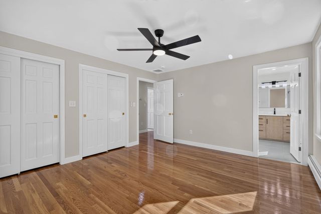 7 Hillcrest Dr, Chelmsford, MA 01824