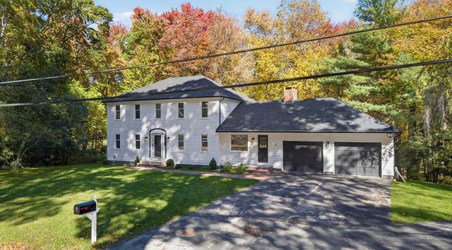 7 Hillcrest Dr, Chelmsford, MA 01824