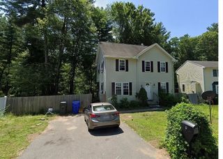 229 Ramblewood Dr., Springfield, MA 01118