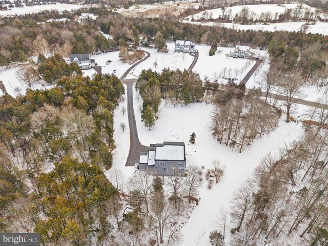 23605 ROUNDUP PL, Aldie, VA 20105