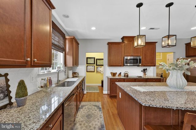 23605 ROUNDUP PL, Aldie, VA 20105