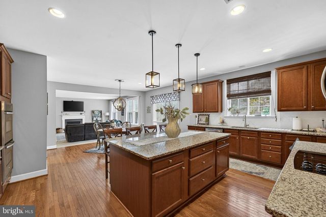 23605 ROUNDUP PL, Aldie, VA 20105