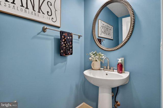 23605 ROUNDUP PL, Aldie, VA 20105