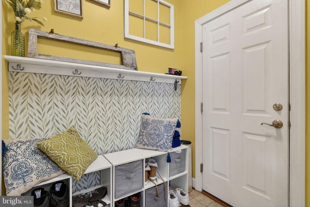 23605 ROUNDUP PL, Aldie, VA 20105