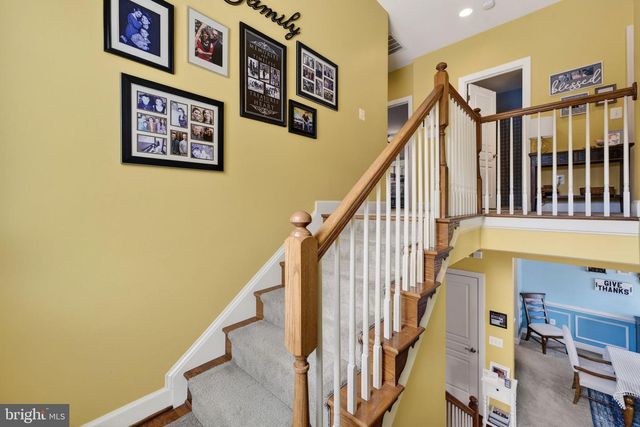 23605 ROUNDUP PL, Aldie, VA 20105