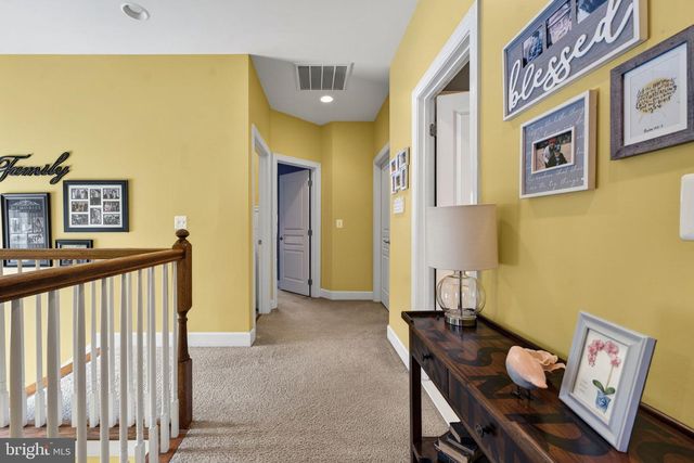 23605 ROUNDUP PL, Aldie, VA 20105