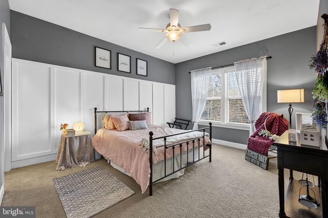 23605 ROUNDUP PL, Aldie, VA 20105