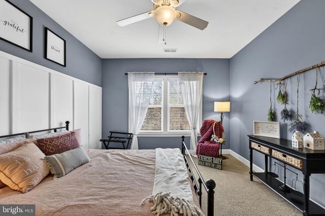 23605 ROUNDUP PL, Aldie, VA 20105