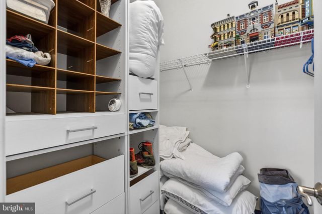 23605 ROUNDUP PL, Aldie, VA 20105