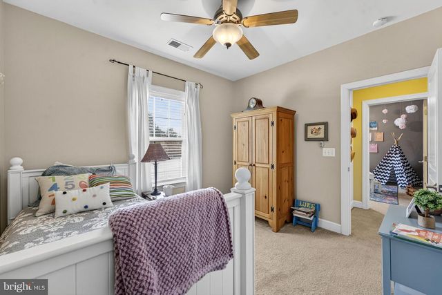 23605 ROUNDUP PL, Aldie, VA 20105