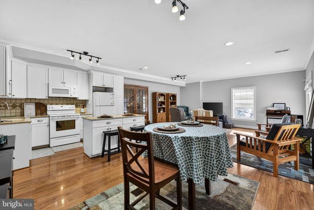 23605 ROUNDUP PL, Aldie, VA 20105