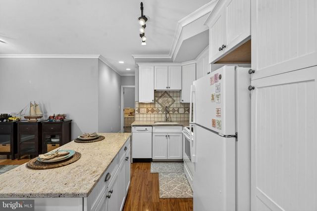 23605 ROUNDUP PL, Aldie, VA 20105