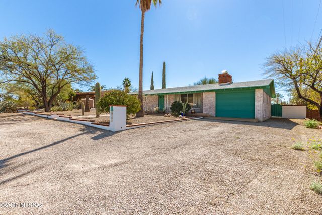 5702 E 6th Street, Tucson, AZ 85711