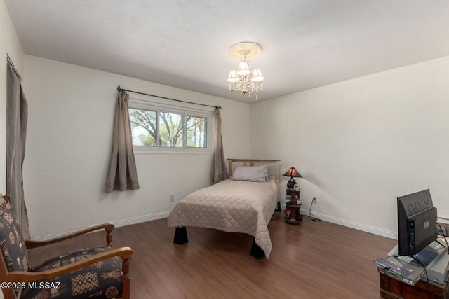 5702 E 6th Street, Tucson, AZ 85711