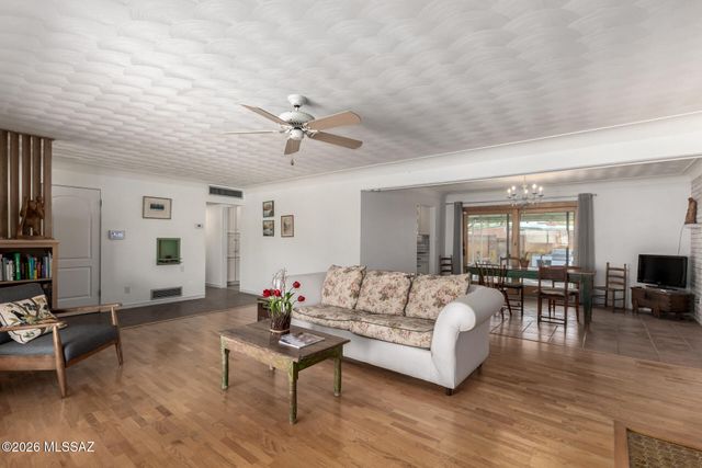 5702 E 6th Street, Tucson, AZ 85711