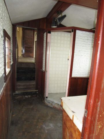 240 Linden Avenue, Bellwood, IL 60104