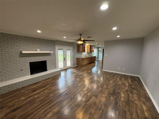 3509 Wharton Drive, Fort Worth, TX 76133