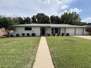 3509 Wharton Drive, Fort Worth, TX 76133