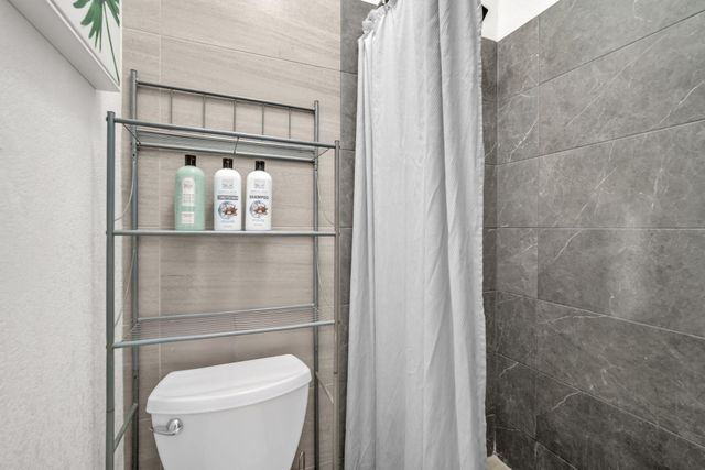 461 NW 17TH Place, Fort Lauderdale, FL 33311