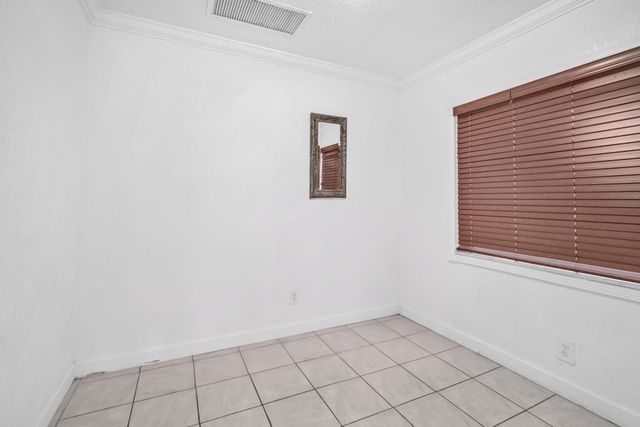 461 NW 17TH Place, Fort Lauderdale, FL 33311
