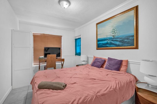 461 NW 17TH Place, Fort Lauderdale, FL 33311