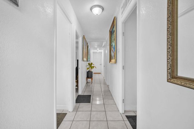461 NW 17TH Place, Fort Lauderdale, FL 33311