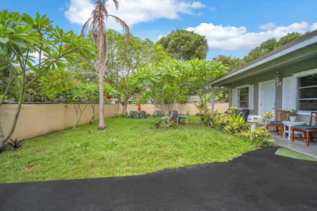 461 NW 17TH Place, Fort Lauderdale, FL 33311